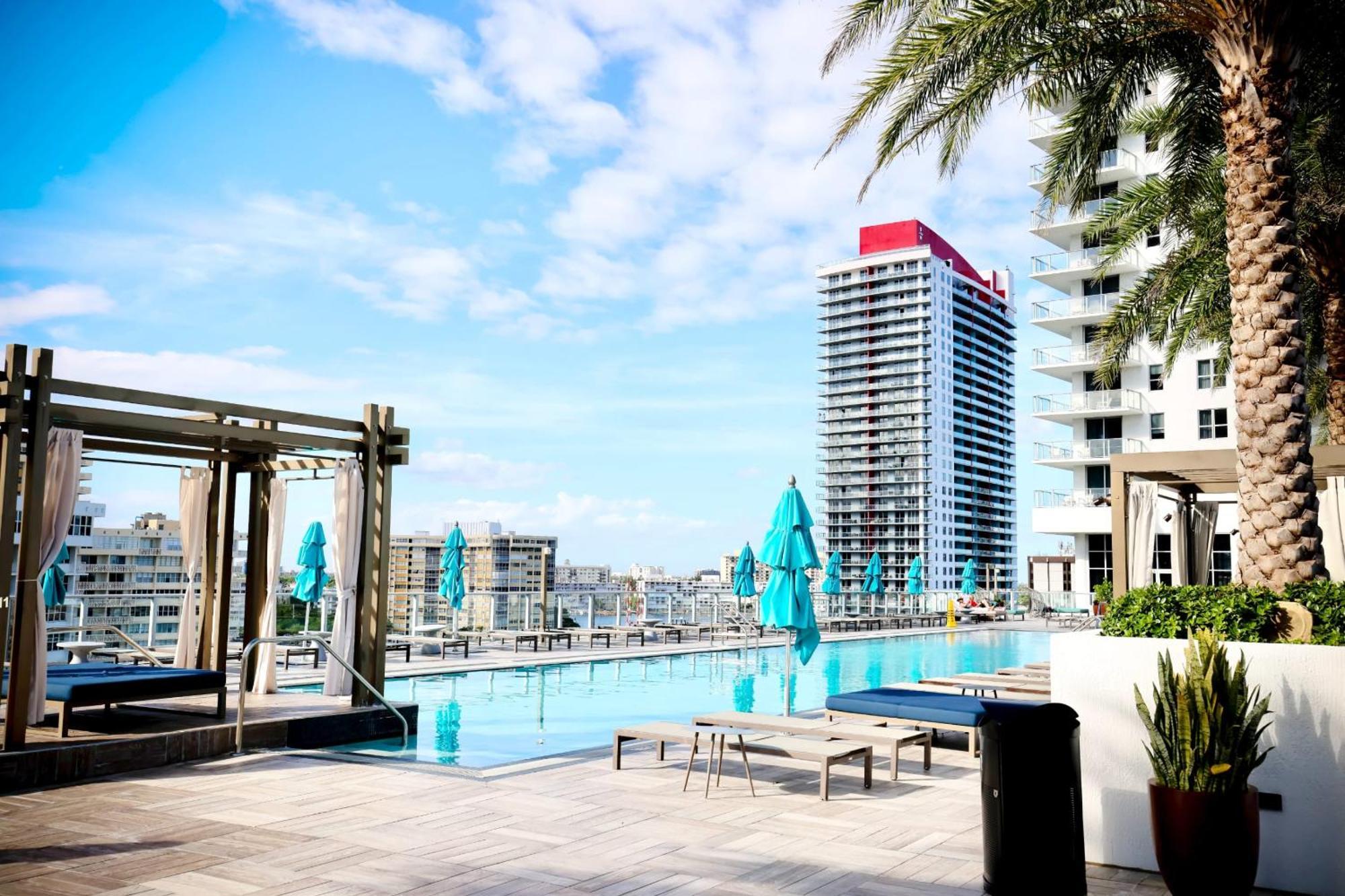 Diamond In The Sky Villa Hollywood Buitenkant foto