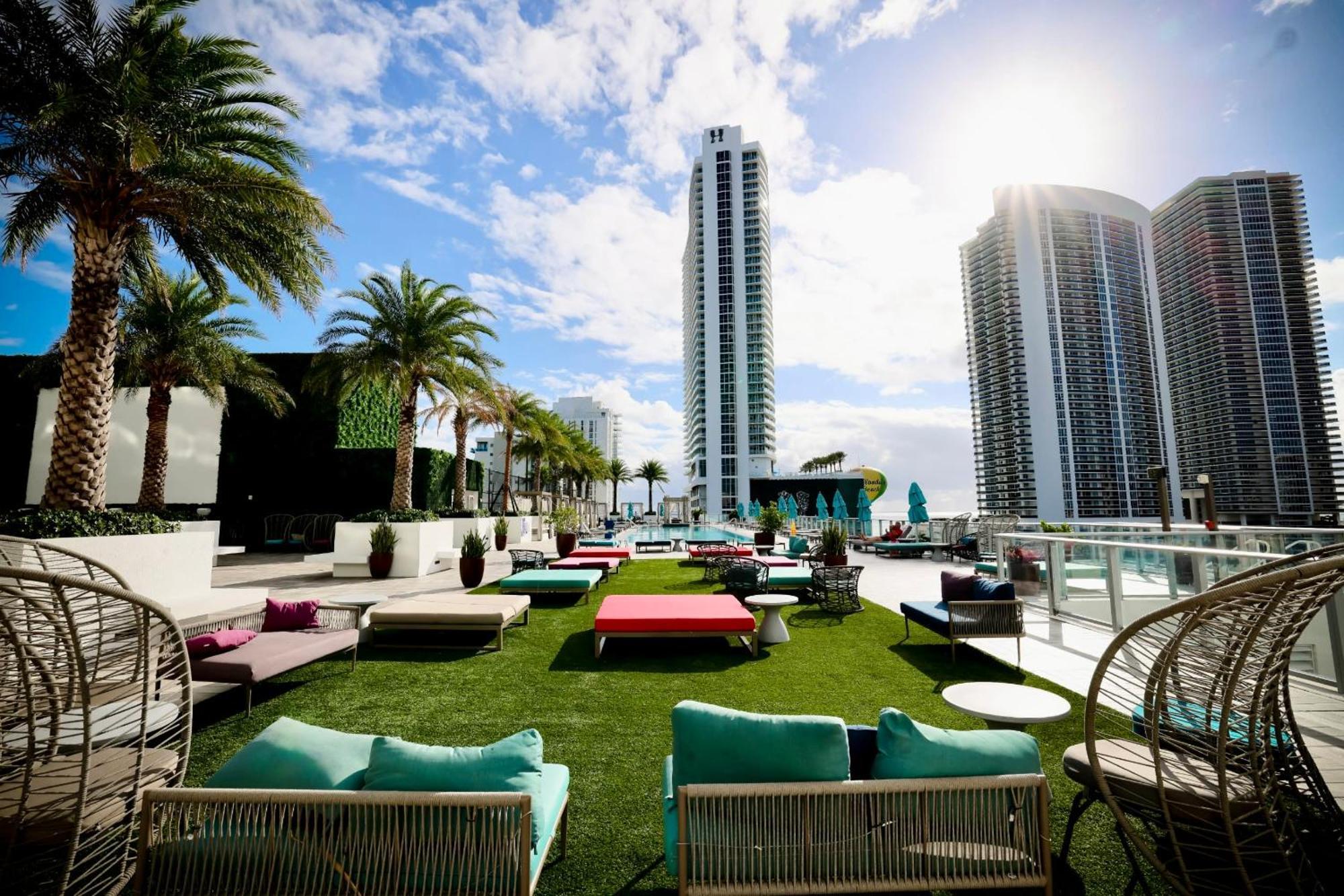 Diamond In The Sky Villa Hollywood Buitenkant foto